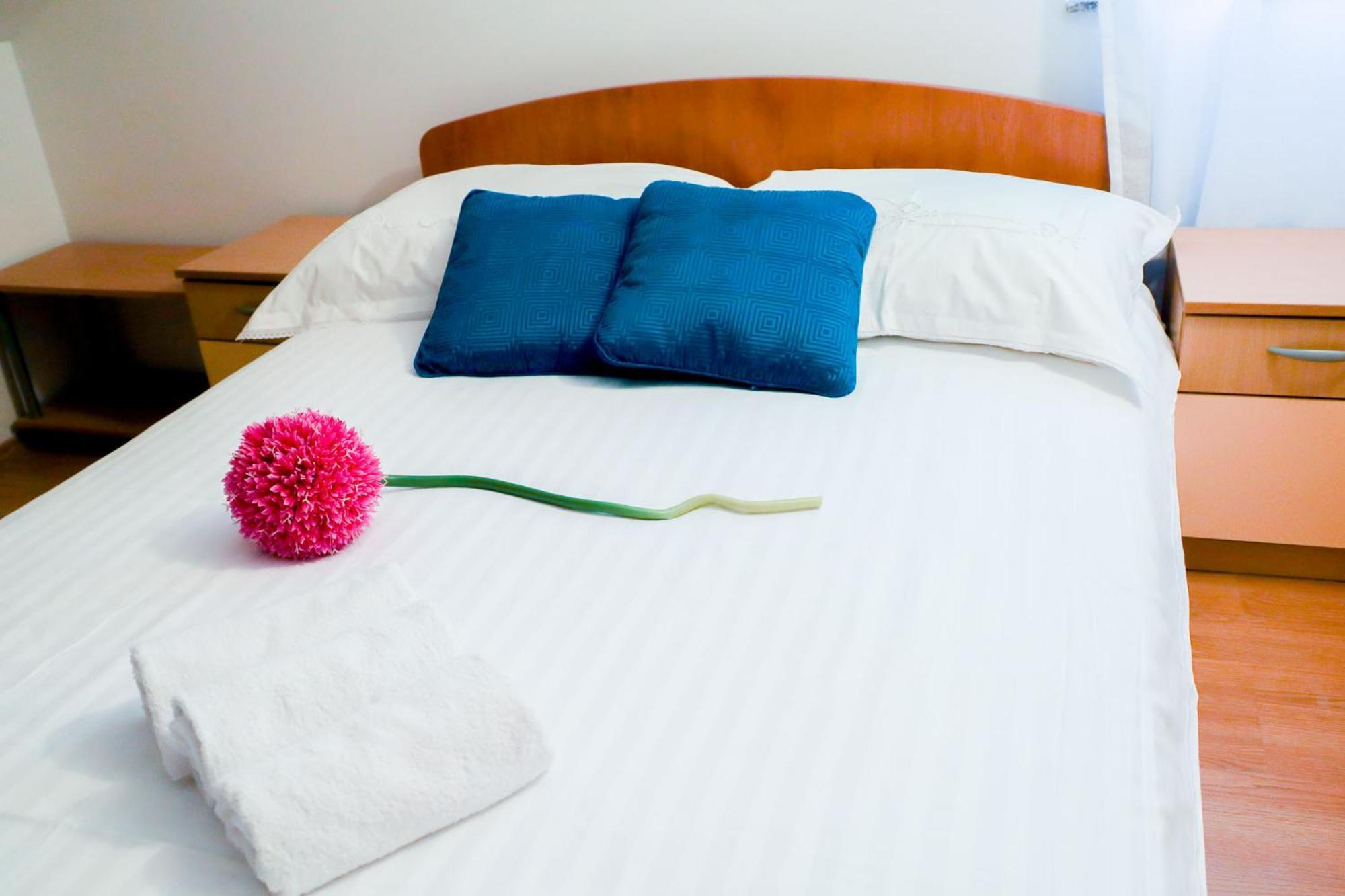 The Florens Residence Near The Beach With The Pool, Bbq And Kids Playground, Zadar Diklo 客房 照片
